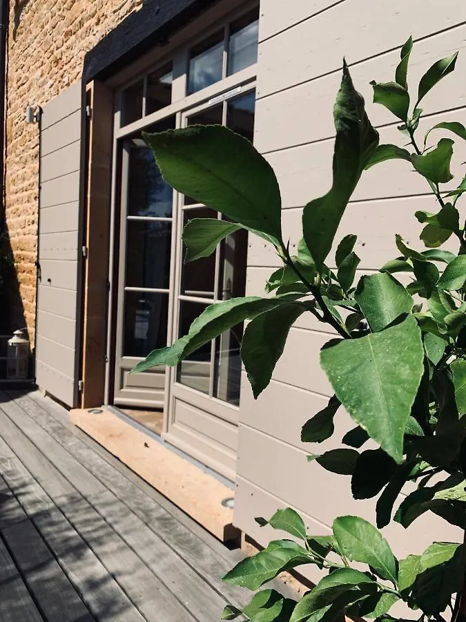 La Casita Bed & Breakfast Pouilly-le-Monial 0*,  France